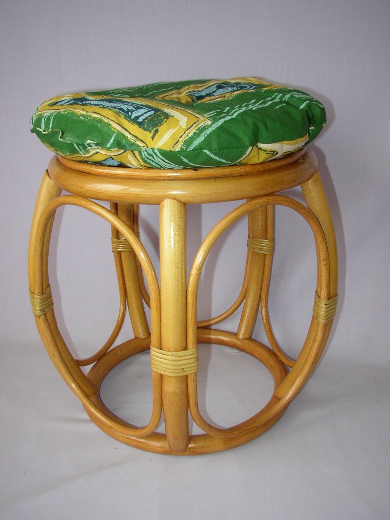 Ratanová taburetka široká medová polstr hnědý kepr