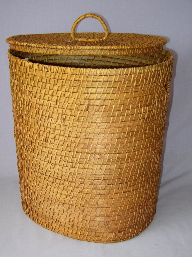 Koš prádelní ratanový oválný velký